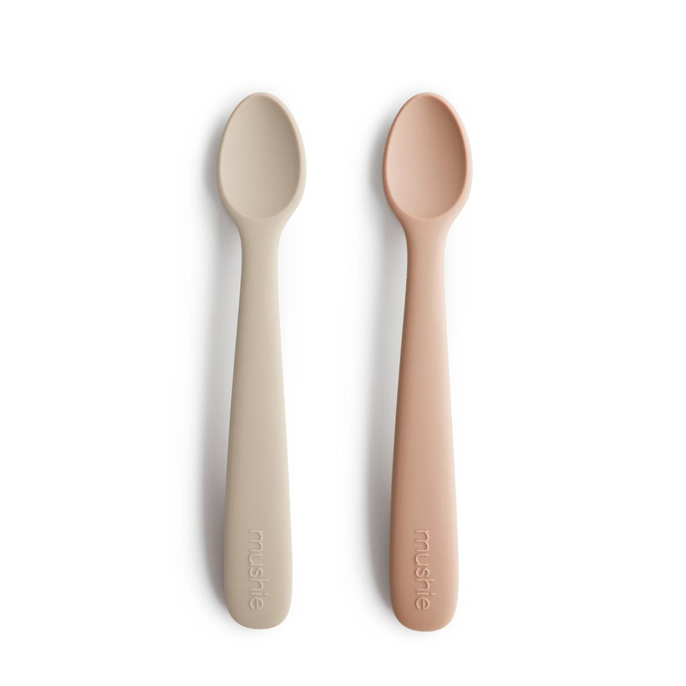 Mushie silikonski set od 2 kašike - Blush/Shifting Sand