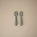 Mushie kašike za prvo hranjenje bebe - silikon 2 kom - Cambridge Blue/Shifting Sand
